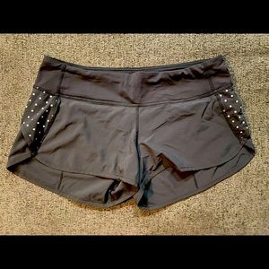 Lulu speed up, 2.5” inseam